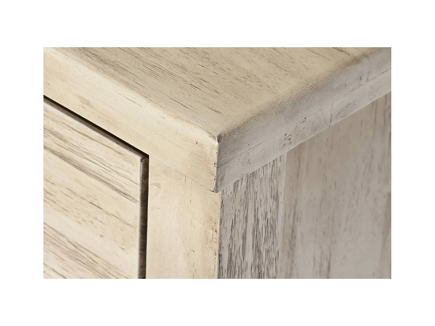 Table basse chic en acacia pour salon élégant