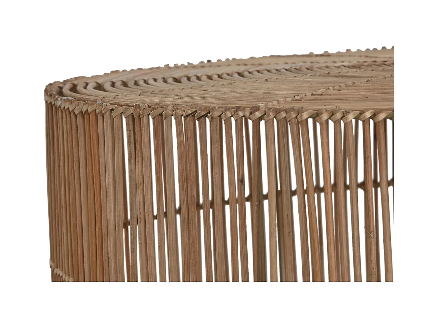 Table basse rattan naturel style balinais élégant