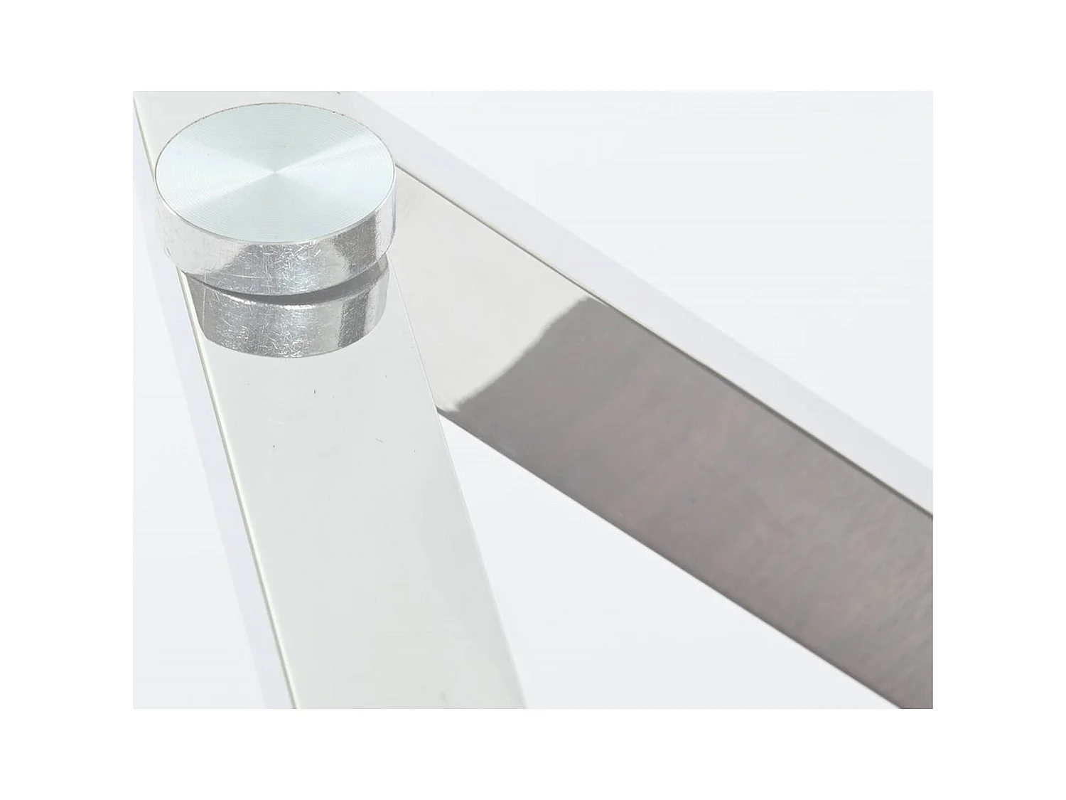 Table basse élégance moderne finition bois et acier