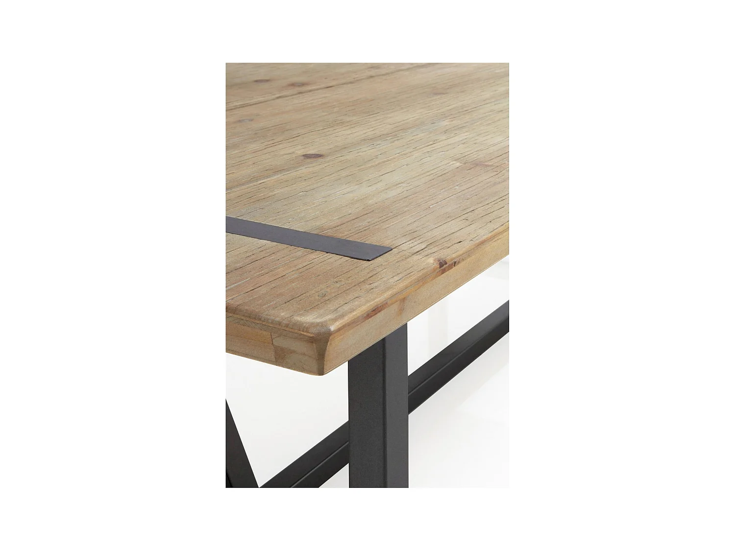 Table basse métal et bois d'inspiration industrielle naturelle