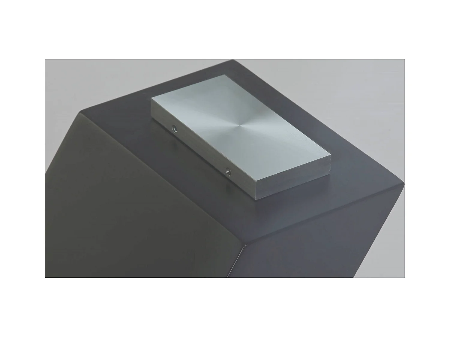 Table basse verre noir élégance moderne