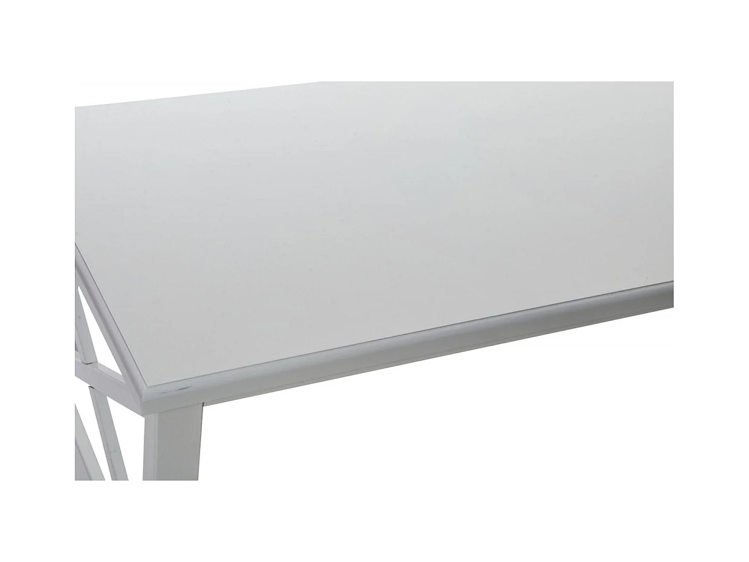 Table basse chic en bois blanc avec rangement intégré