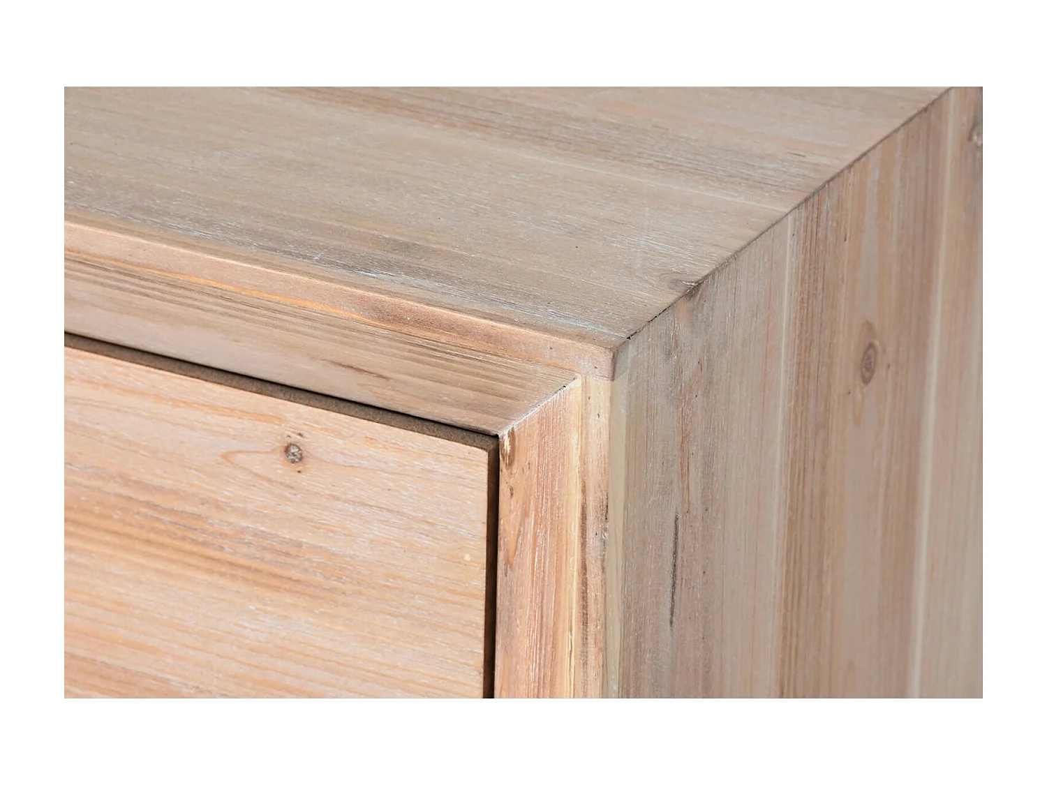 Table basse épicéa naturel pour salon élégant