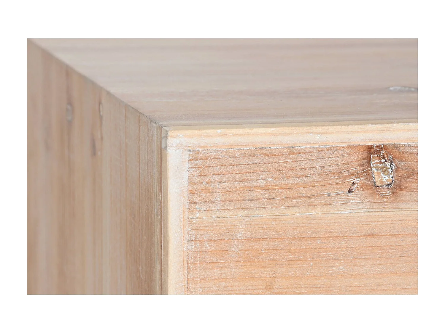 Table basse épicéa naturel pour salon élégant