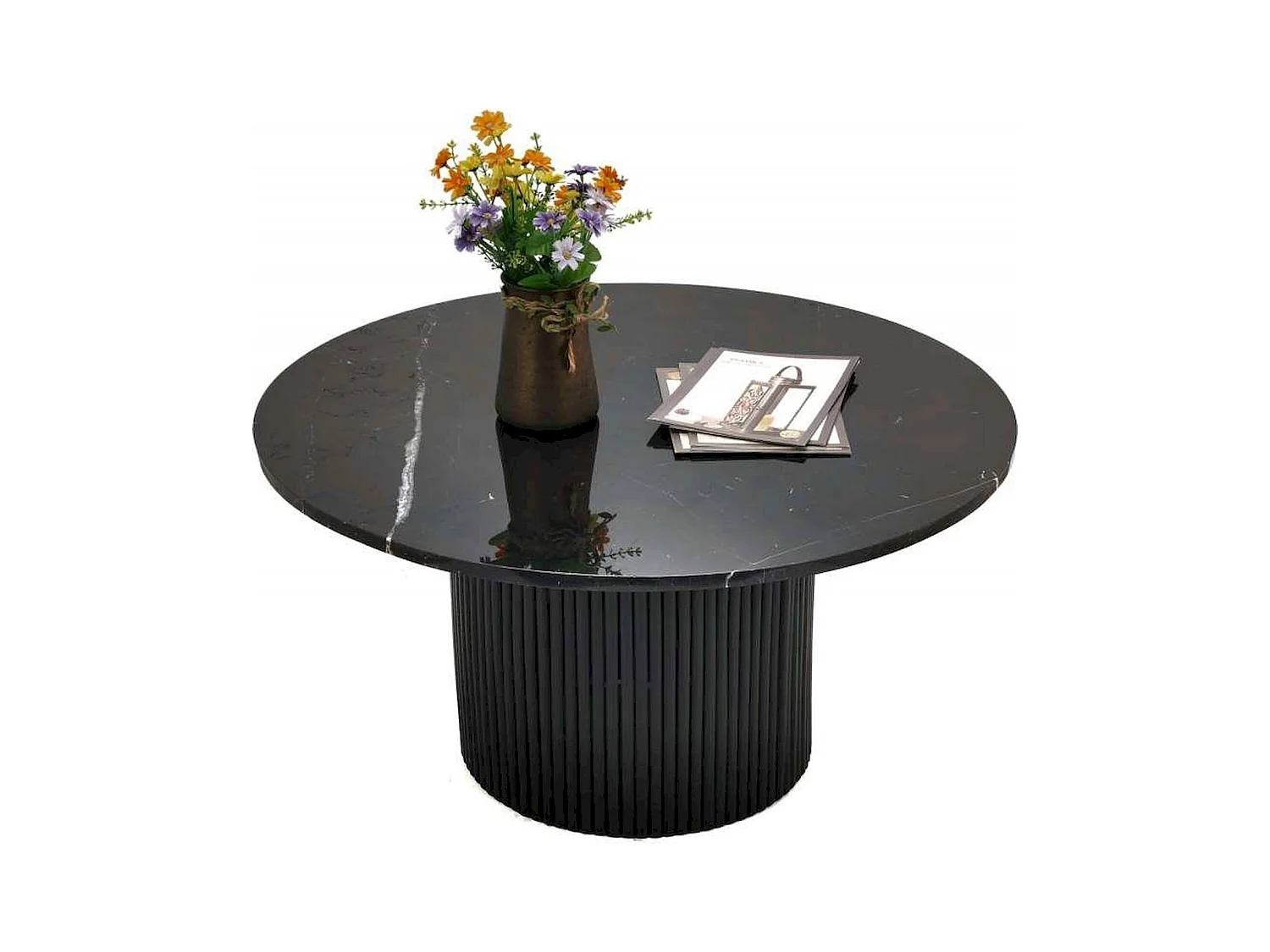 Table basse élégance en marbre noir pour salon chic