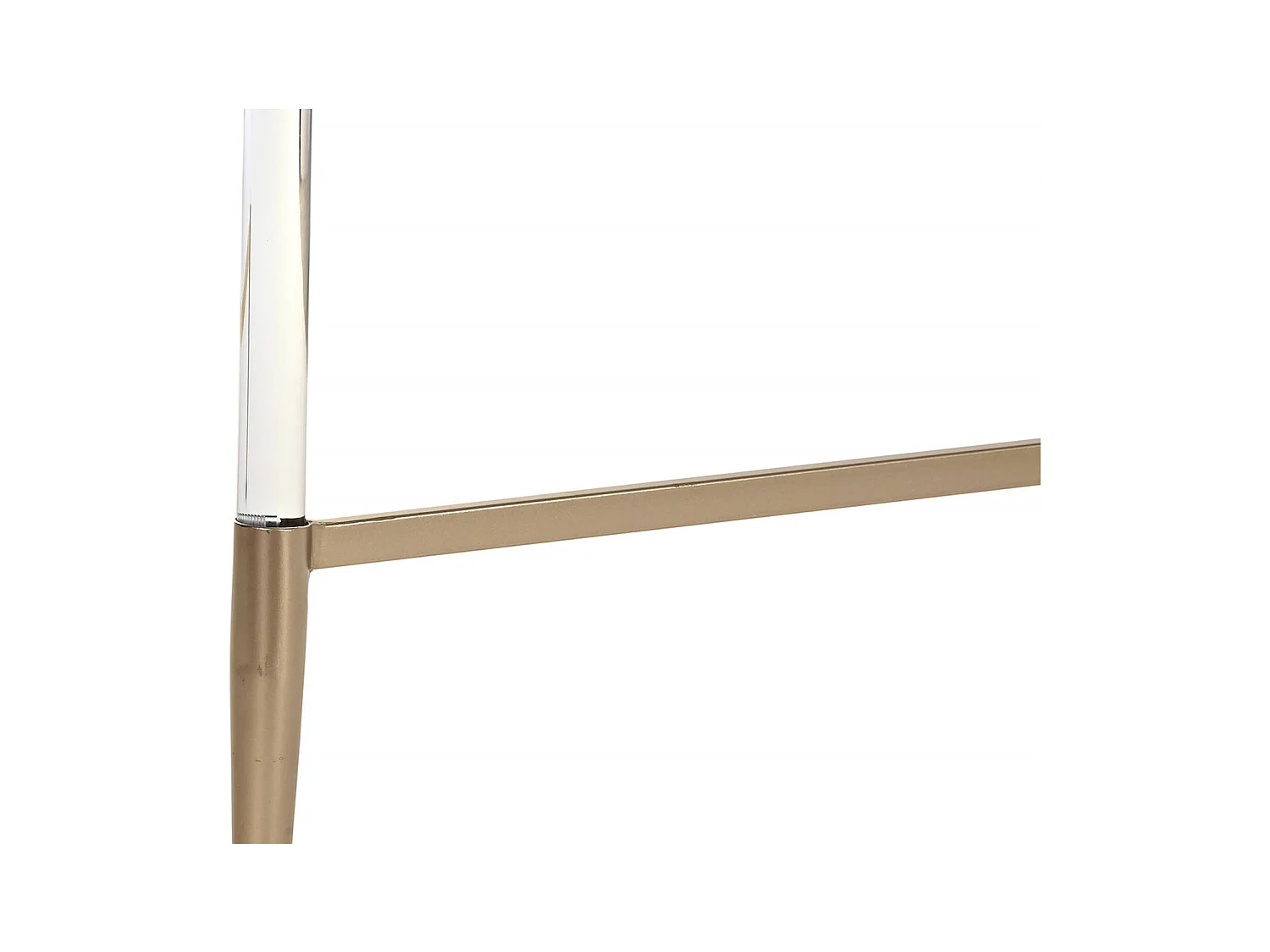 Table basse élégance dorée et transparence chic