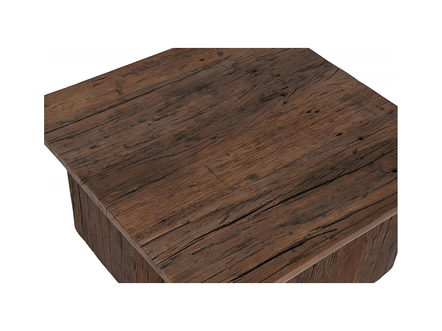Table basse bois recyclé pour intérieur chaleureux