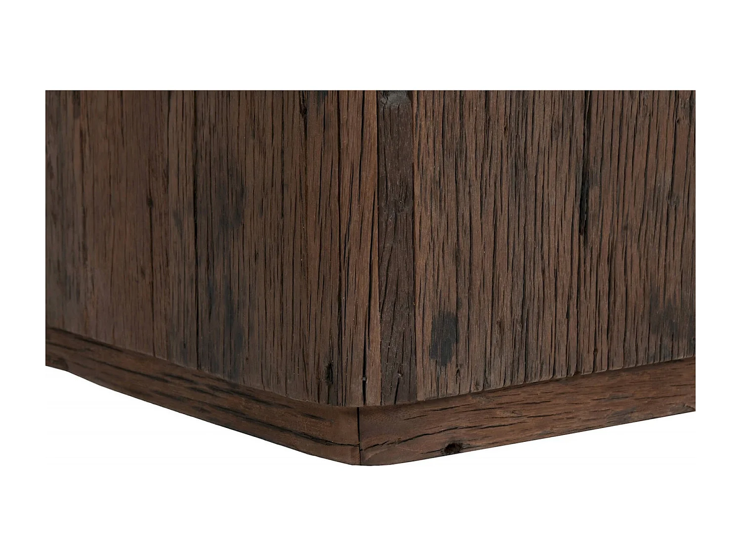 Table basse bois recyclé pour intérieur chaleureux