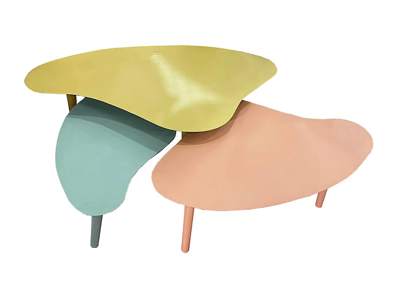 Table basse design en fer aux tons multicolores