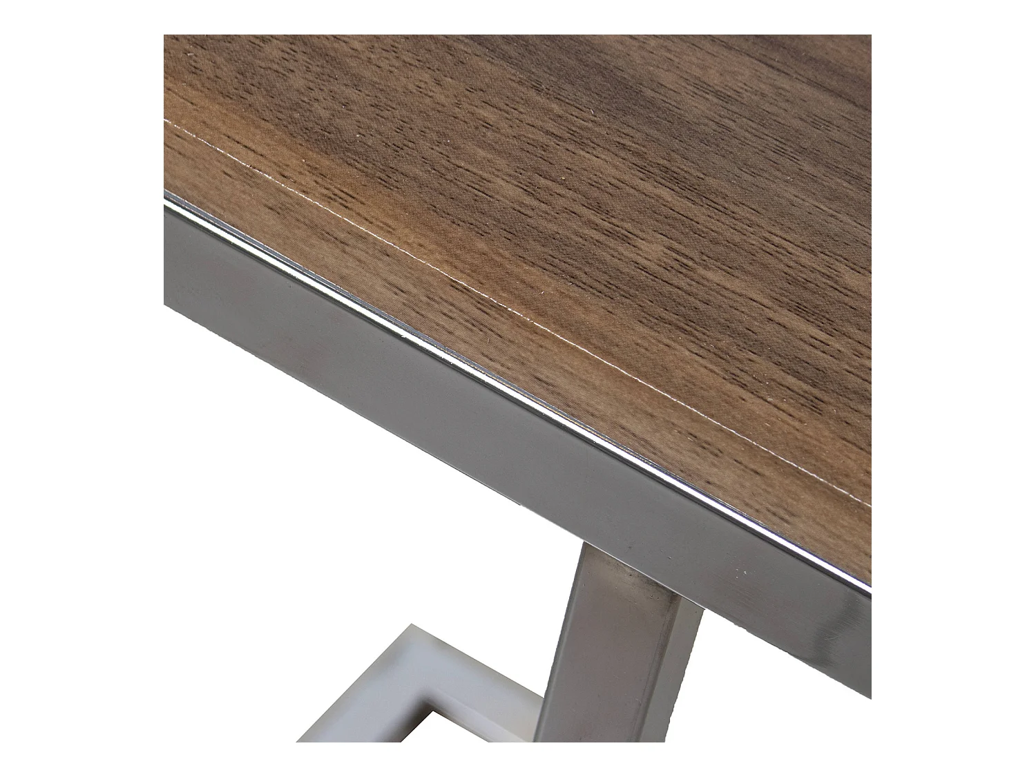 Table gigogne bois et pieds chromés élégants