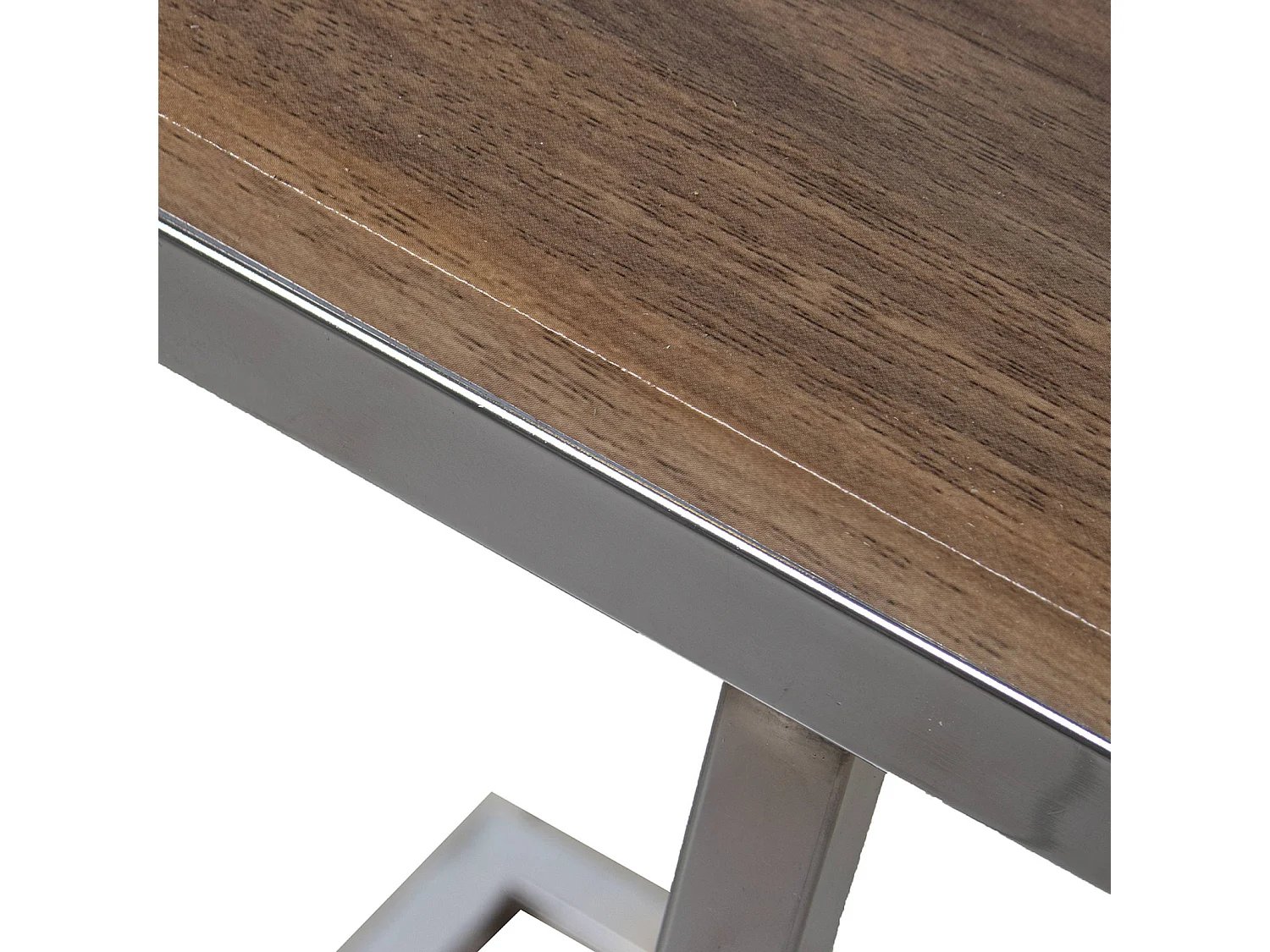 Table gigogne bois et pieds chromés élégants