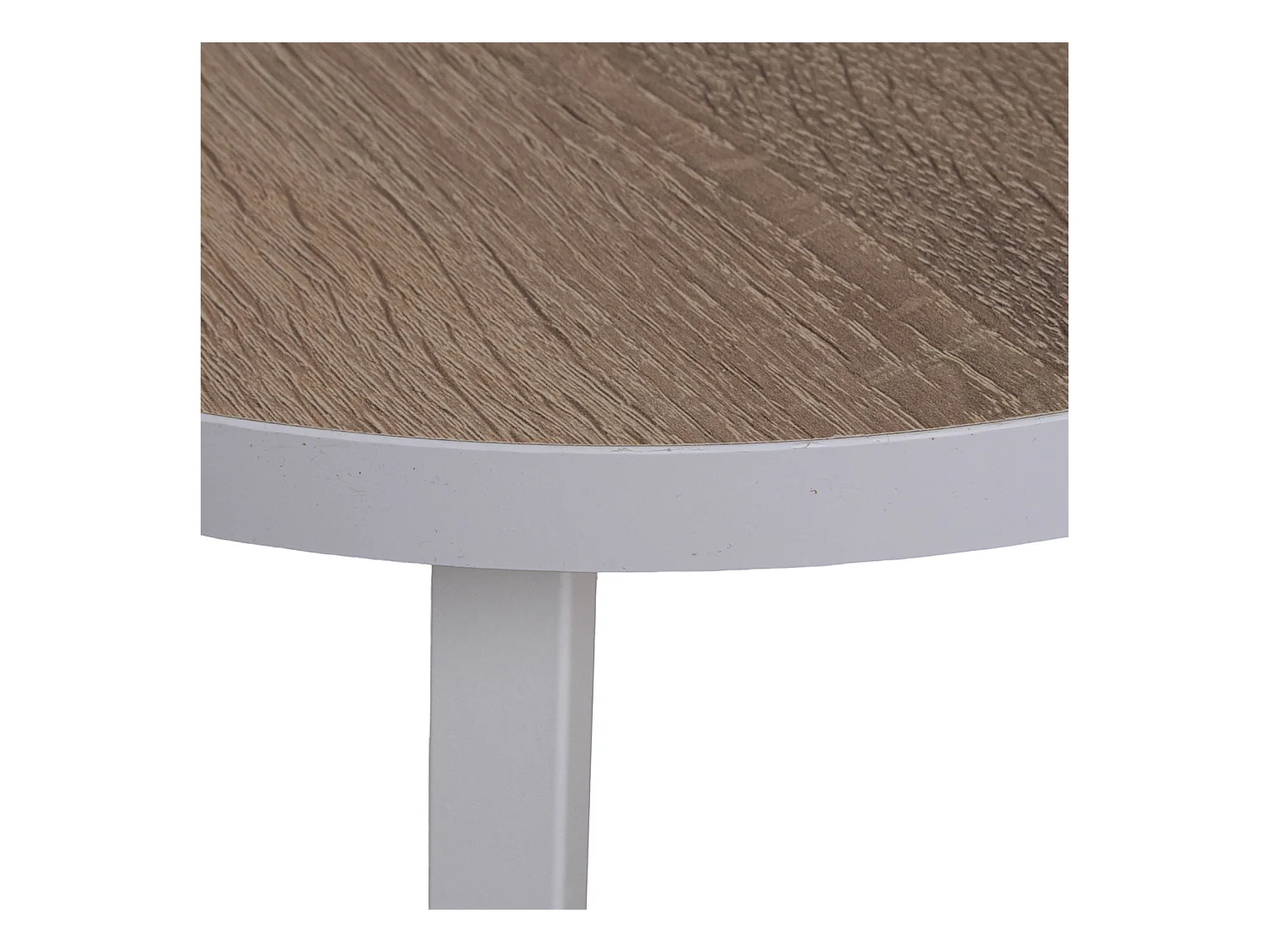 Table gigogne élégante pour intérieur moderne et cosy