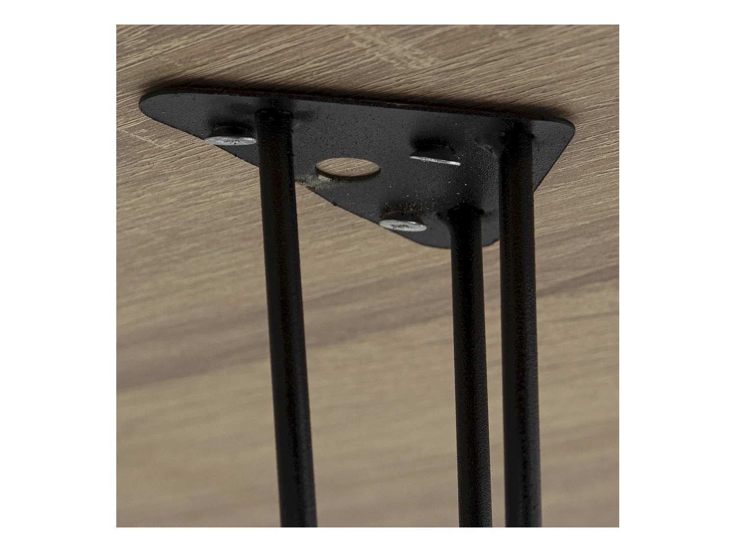 Table basse élégante bois et métal style robuste