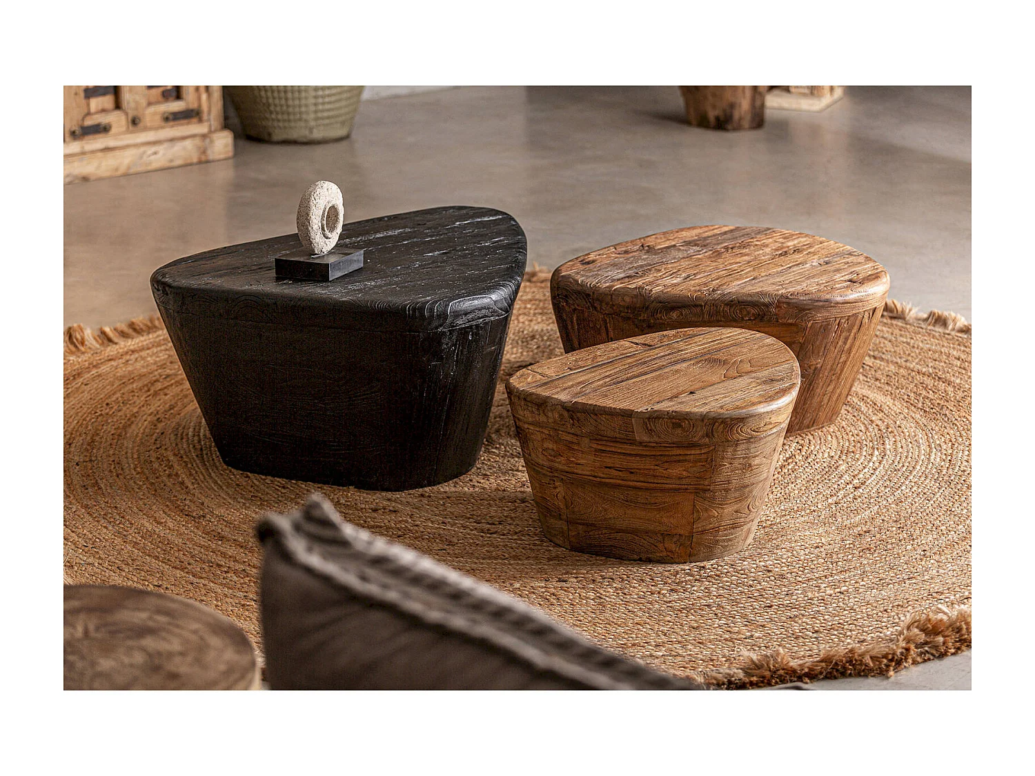 Table basse contemporaine bois de teka noir