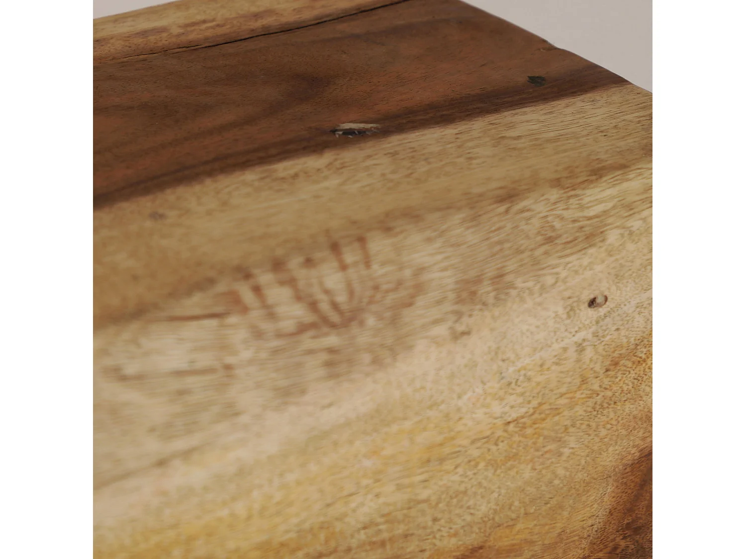 Table Basse Ethnique en Suar Naturel