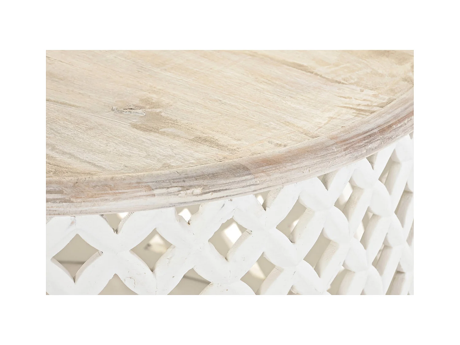 Table basse en bois blanc élégante et moderne