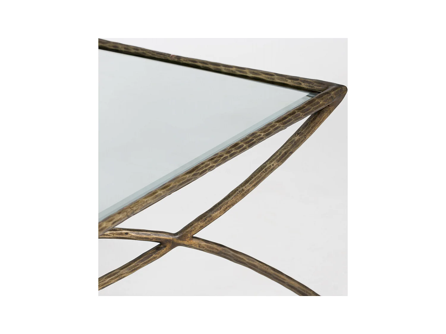 Table basse élégante en verre et métal doré antique