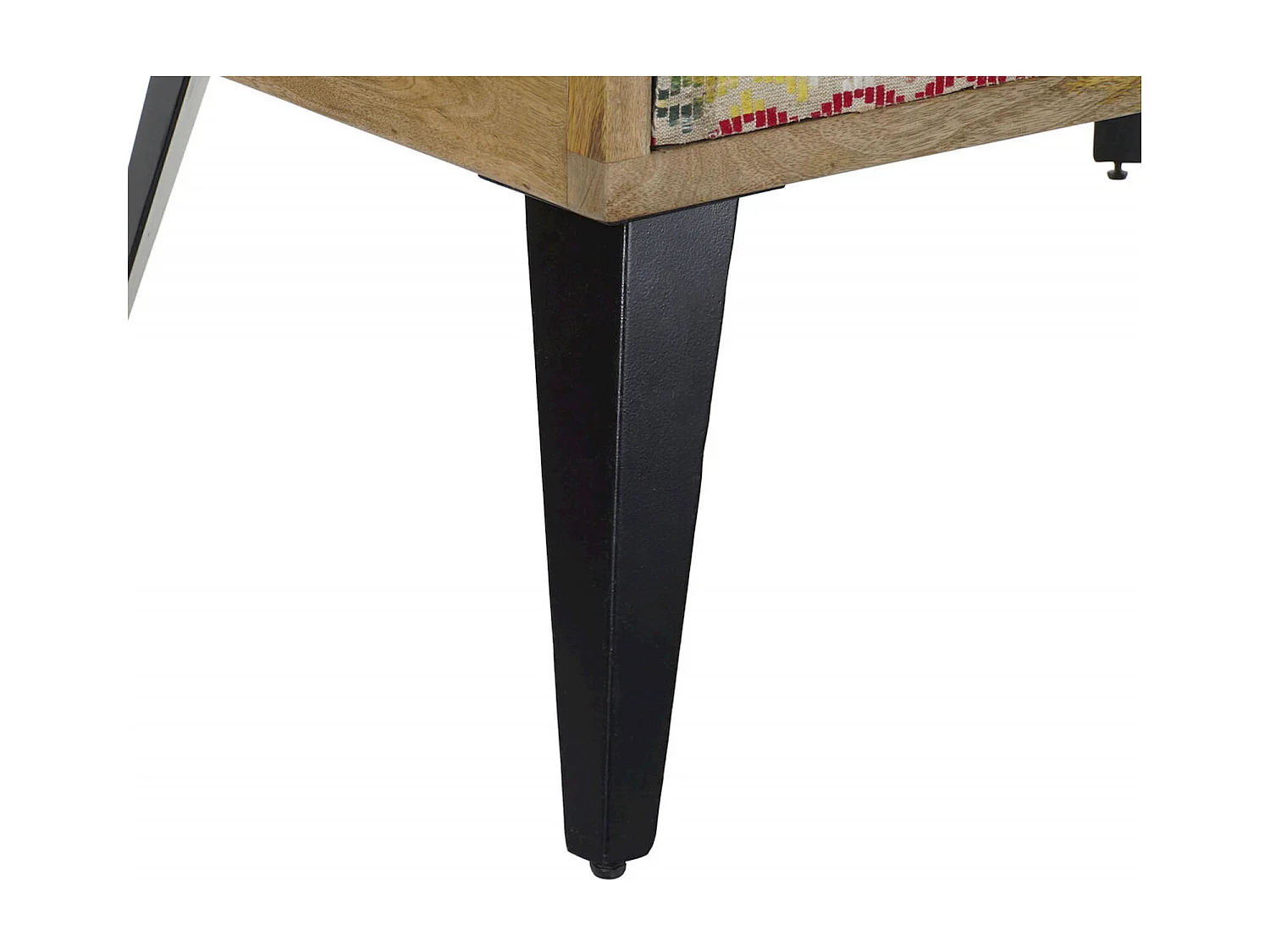 Table basse style industriel chic et pratique