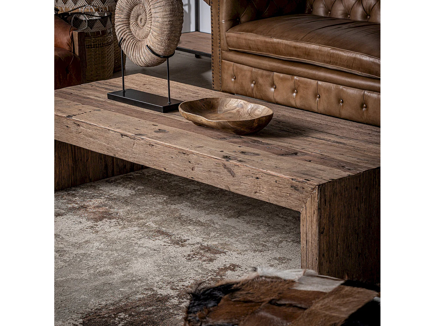 Table basse ethnique en bois massif recyclé