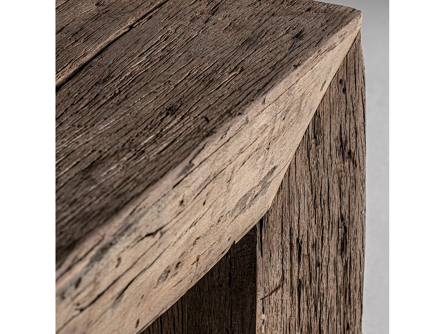 Table basse ethnique en bois massif recyclé