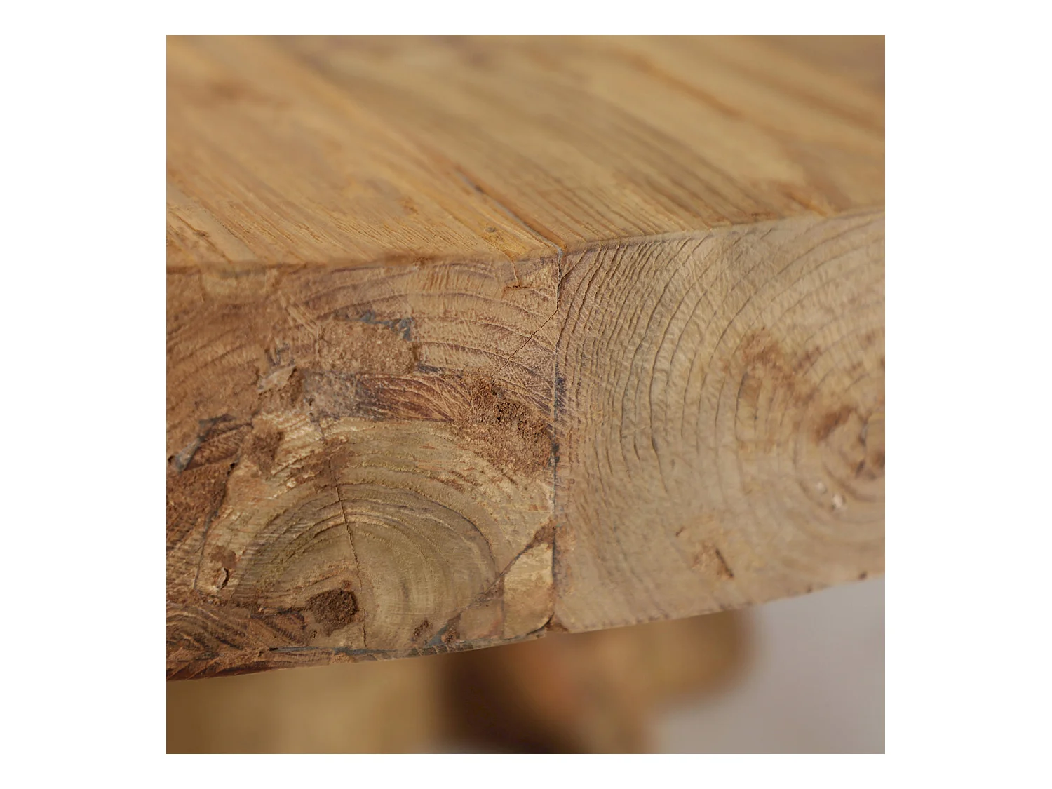 Table basse Nysted éco-chic en teka recyclée