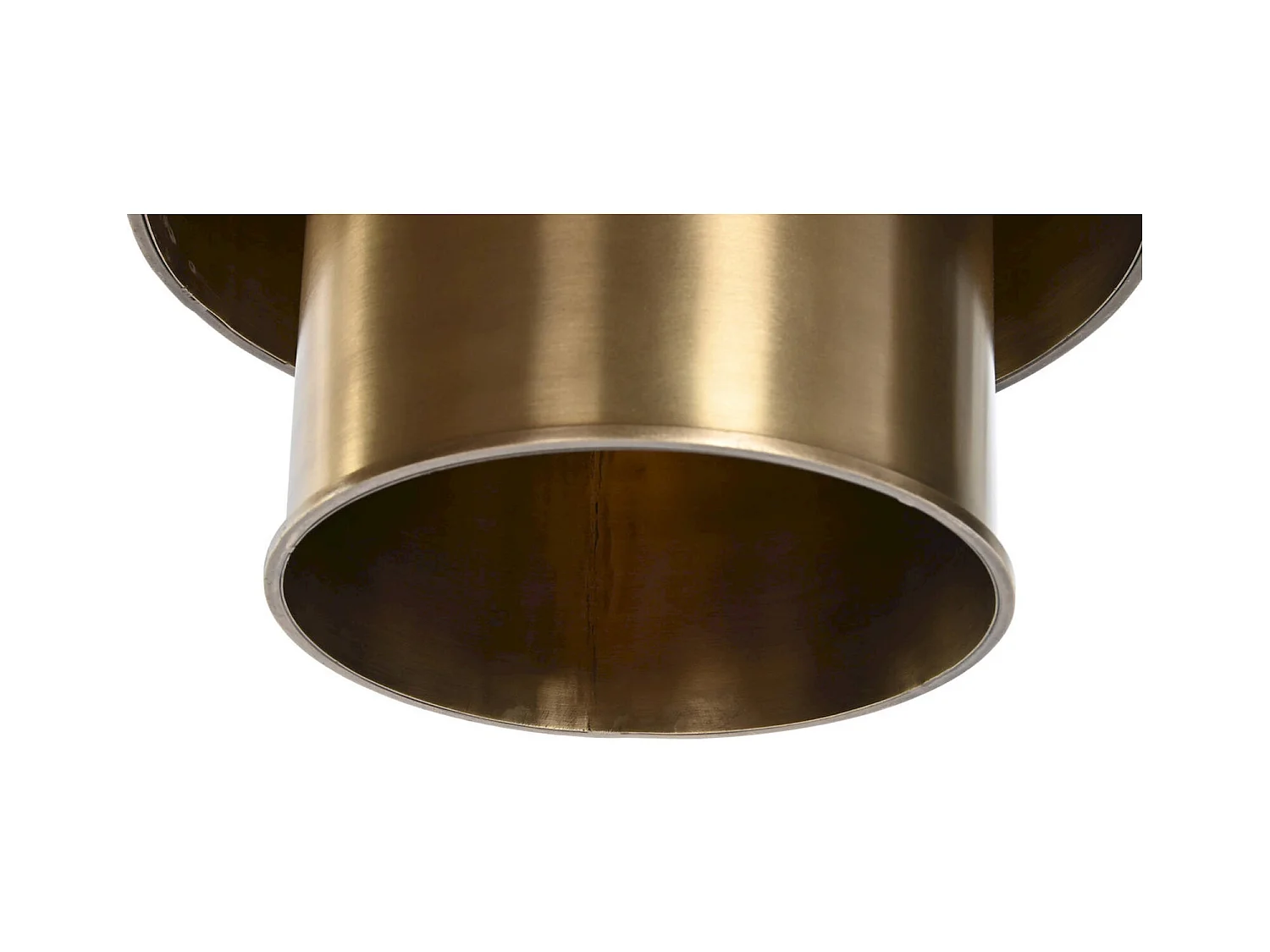 Suspension triple niveaux dorée pour élégance intérieure