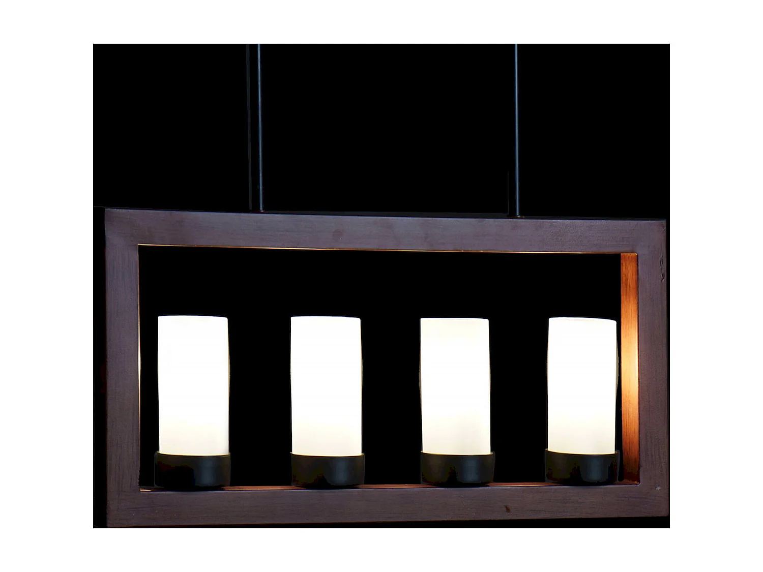 Suspension effet bois élégant pour intérieur moderne