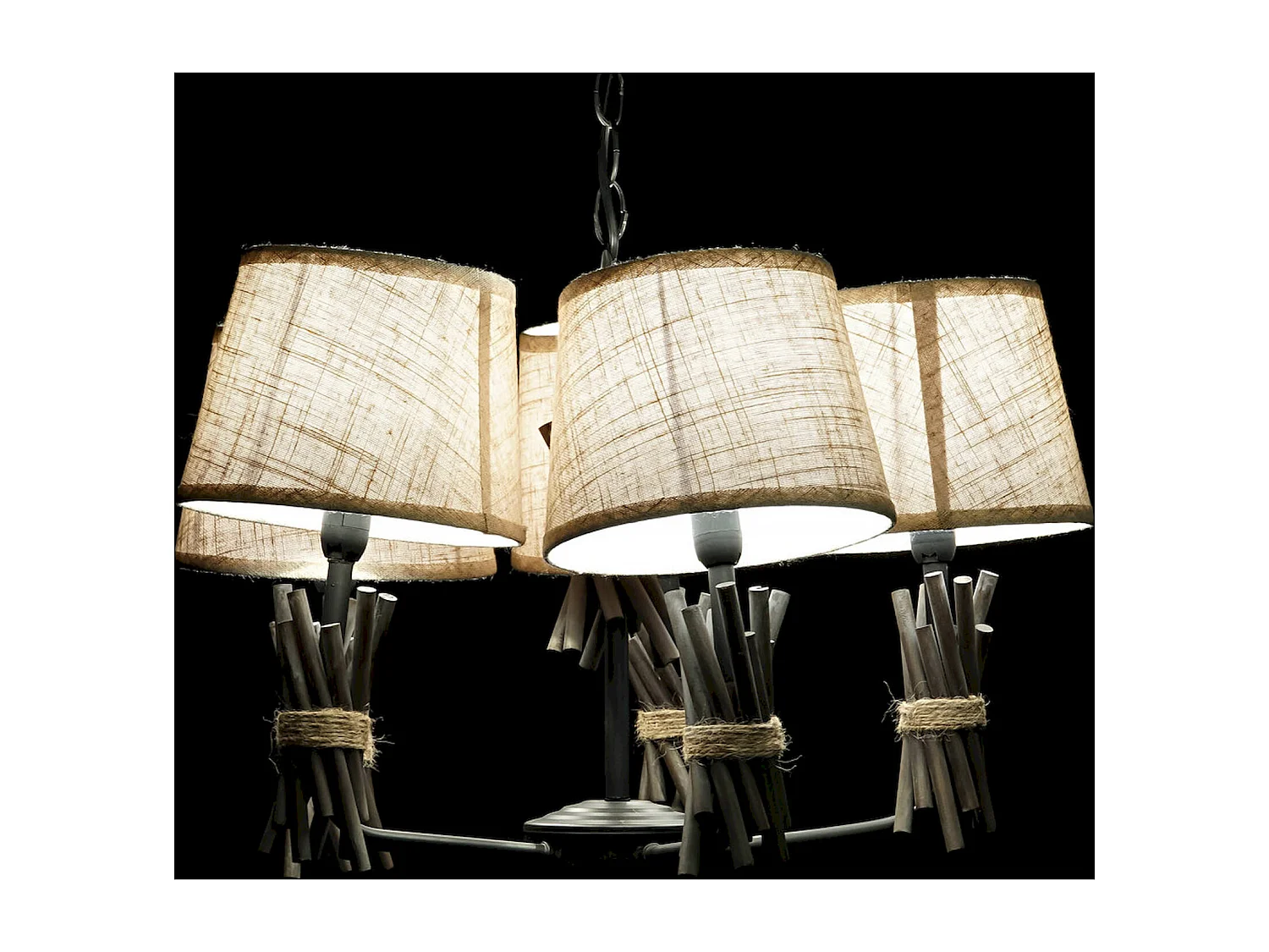 Suspension chic grise et beige pour intérieur élégant