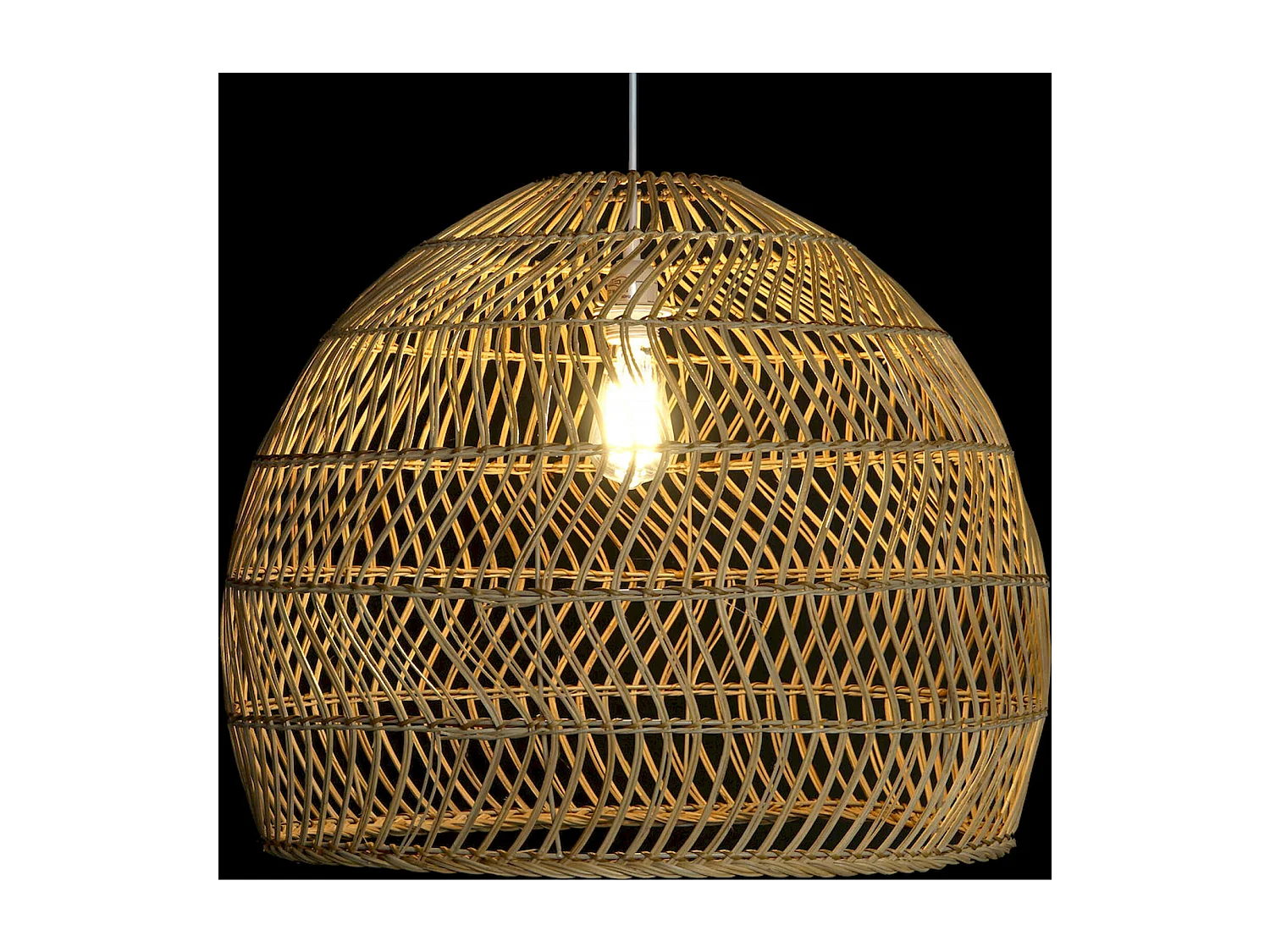 Suspension raffinée en rotin pour déco naturelle