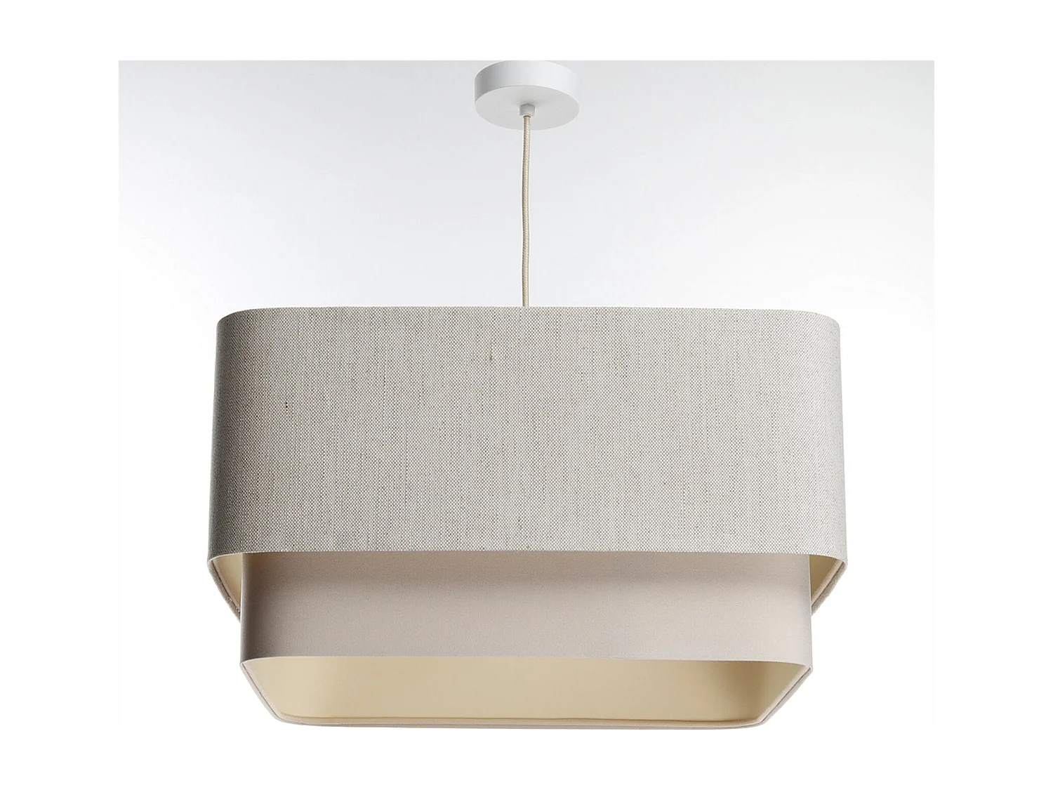 Suspension élégante en lin et polyester