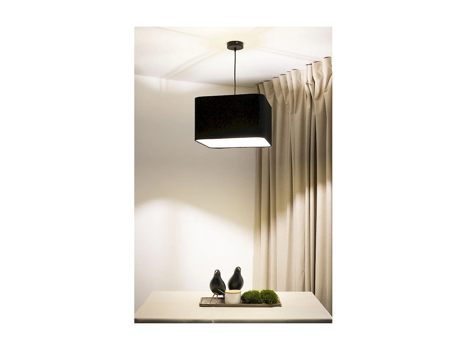 Suspension élégance tissu lin et plastique beige - Hauteur 30 cm