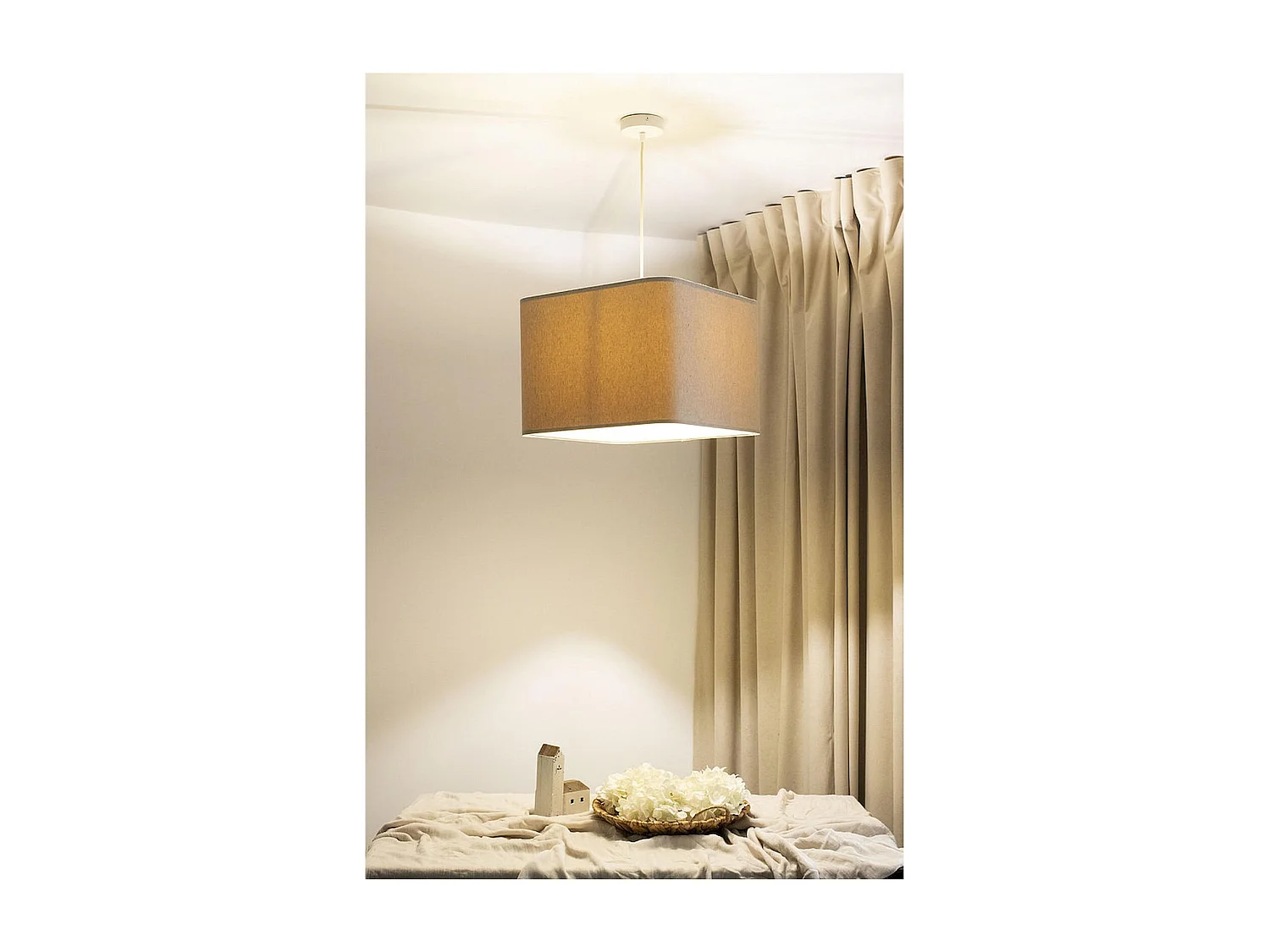 Suspension lin beige élégante - Hauteur 20 cm