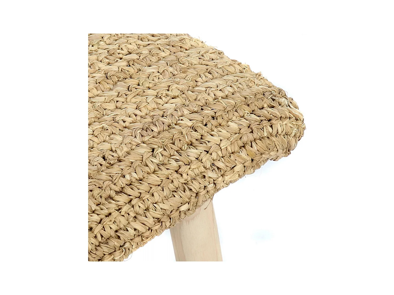 Banc raphia élégant pour intérieur cosy