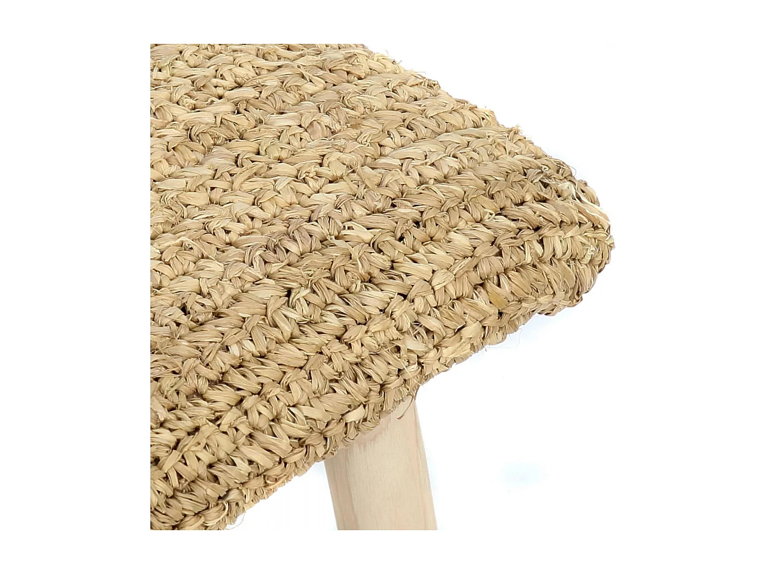 Banc raphia élégant pour intérieur cosy