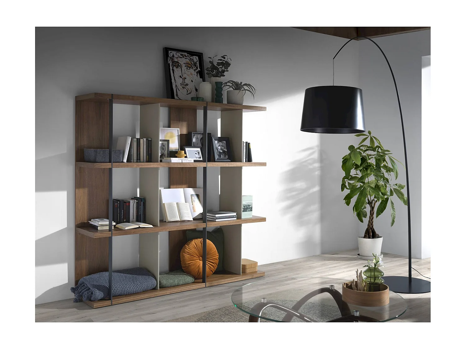 Lampadaire arqué noir mat Angel Cerda réglable en hauteur