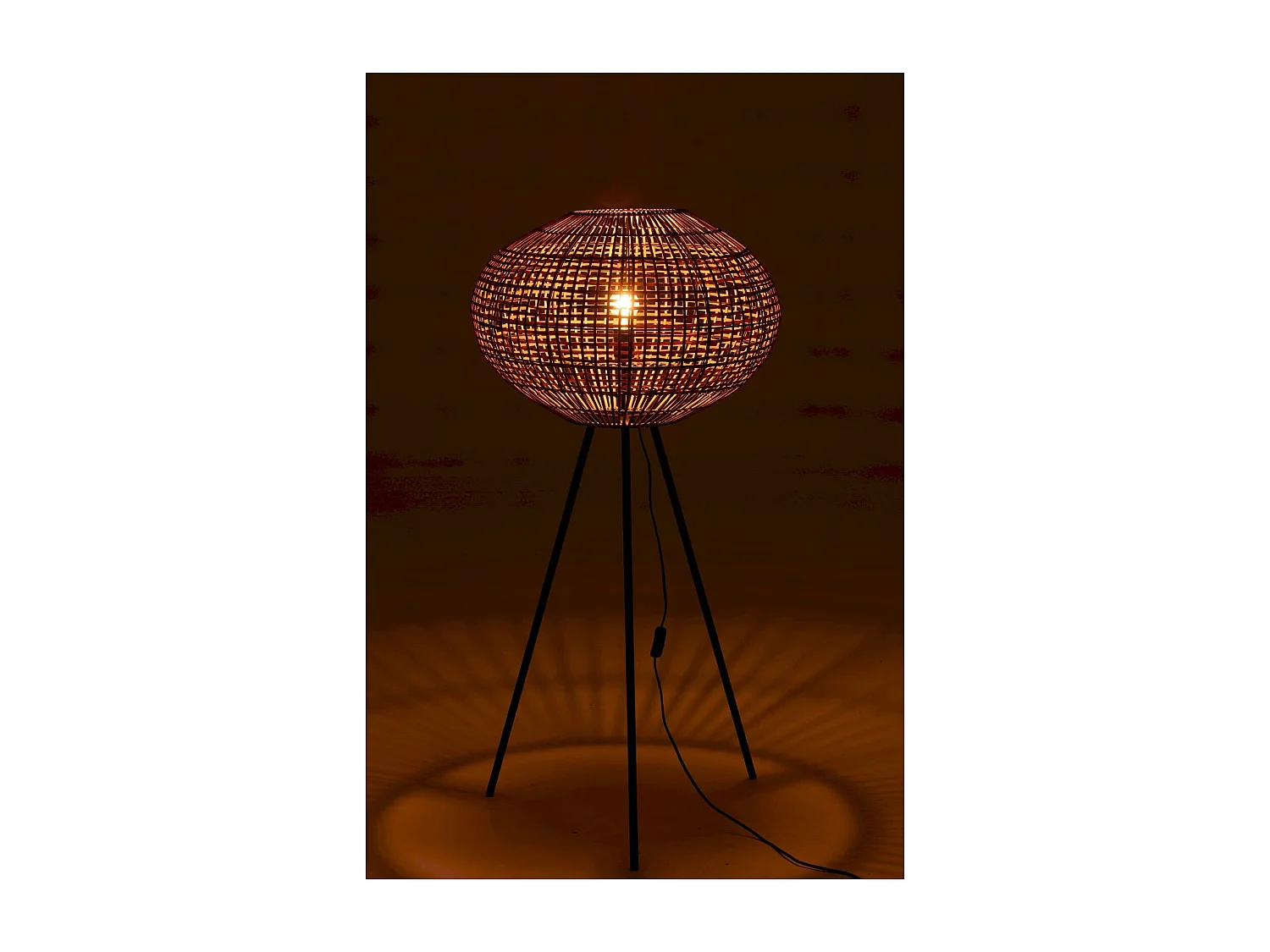 Lampadaire trépied Teller en Rotin