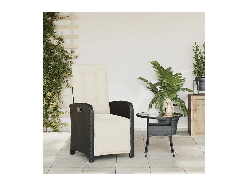 Liggende tuinstoel met voetenbankje van zwart gevlochten hars