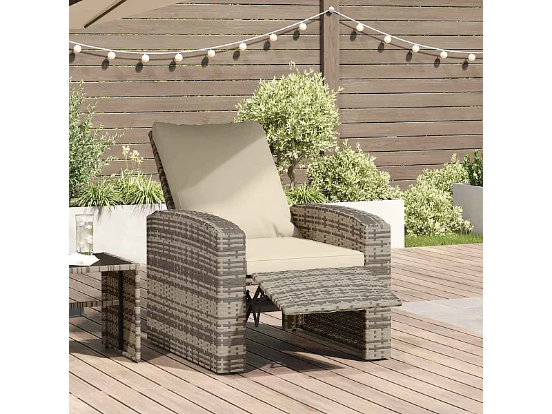 Tuinstoel met lichtbruine rotan kussens