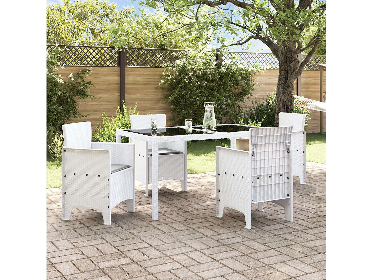 Tuinstoelen met kussens 4 stuks in wit synthetisch rotan