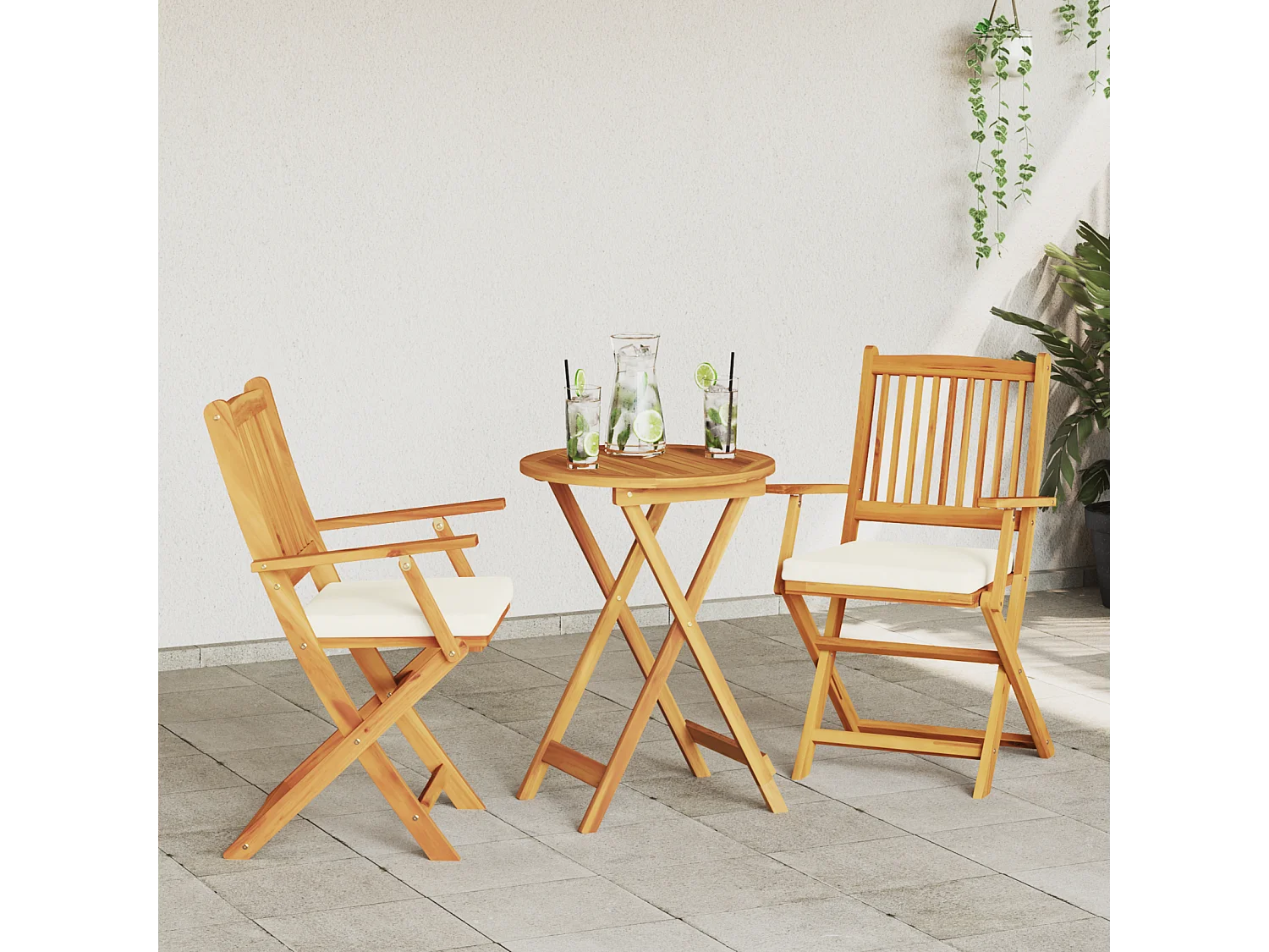 Klappbare Gartenstühle mit weißen Kissen 2 Stück aus massivem Akazienholz