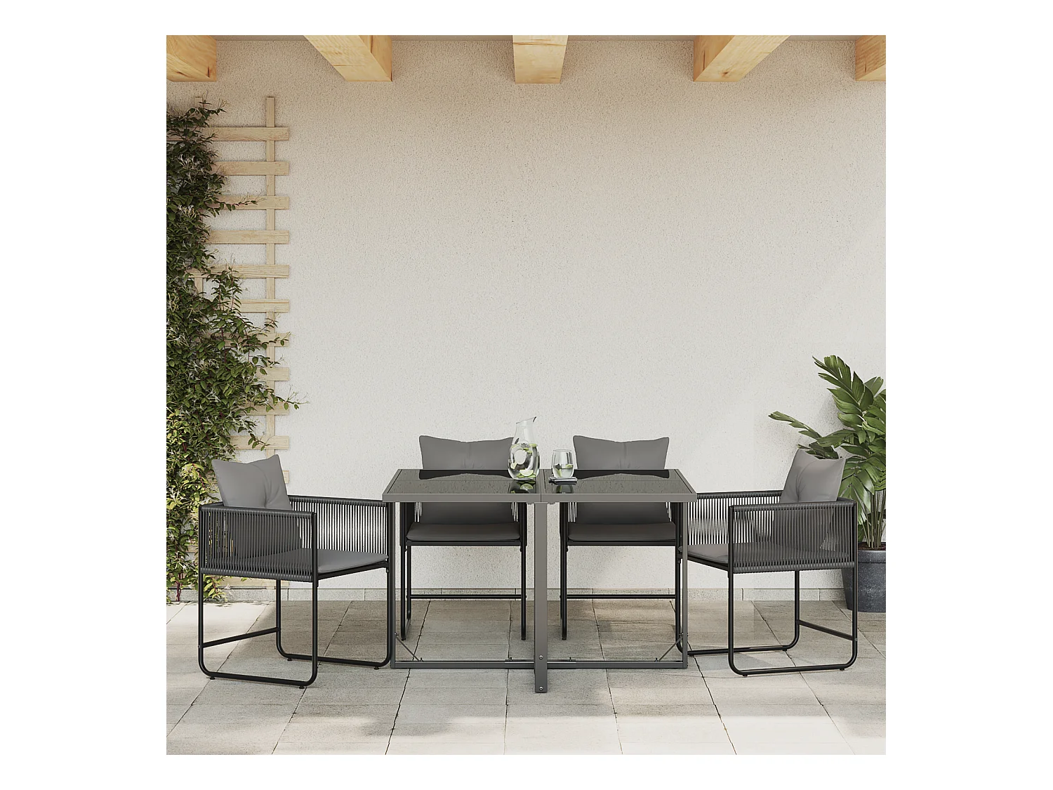 Tuinstoelen met kussens 4 stuks zwart rotan poly