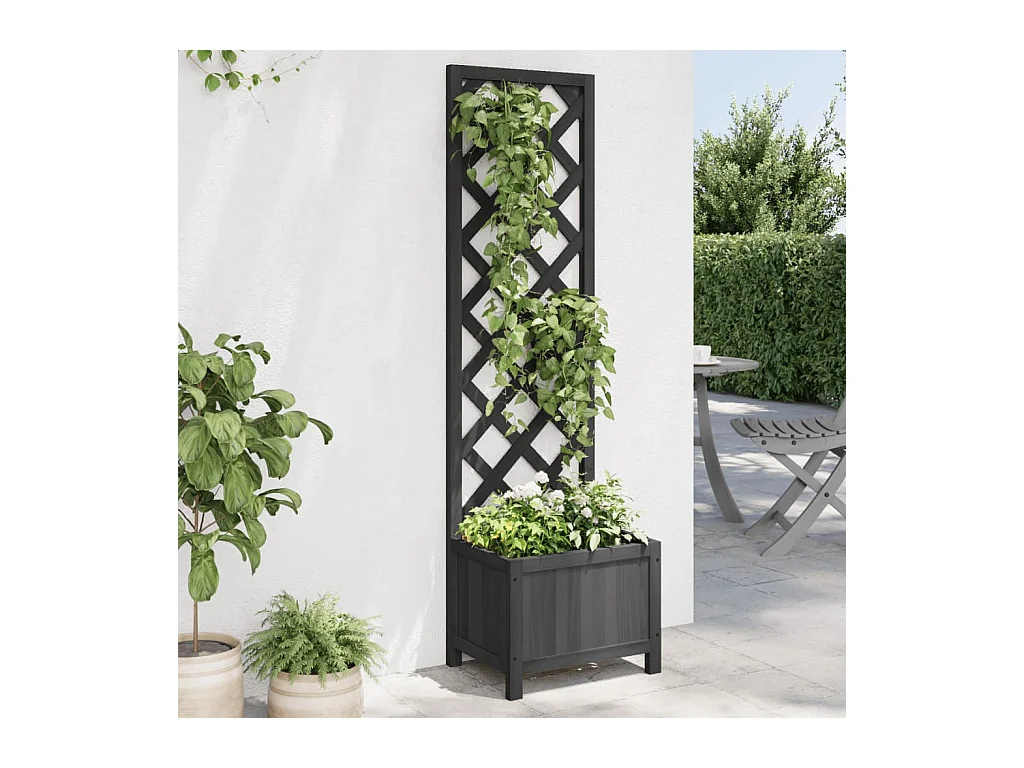 Jardinera con enrejado negro de madera maciza de abeto.