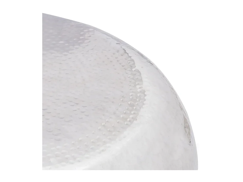 Gehamerde zilveren aluminium salontafel