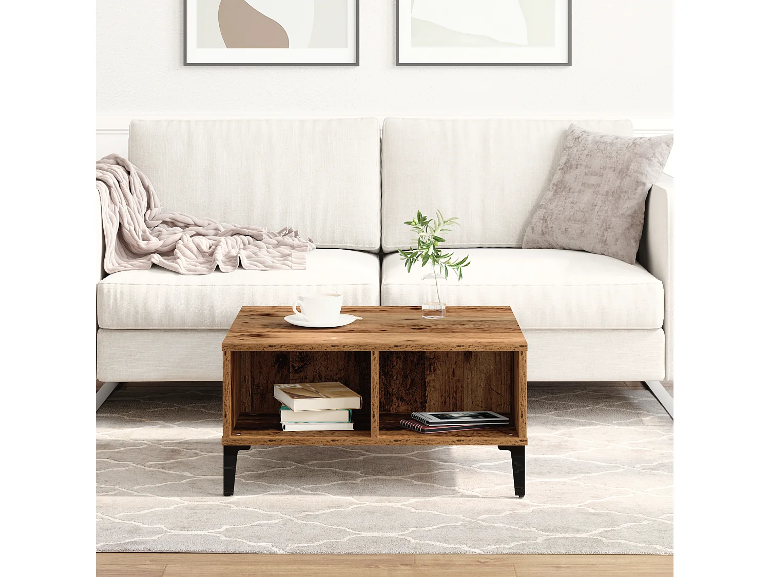 Table basse en vieux bois 60x60x30 cm en bois reconstitué