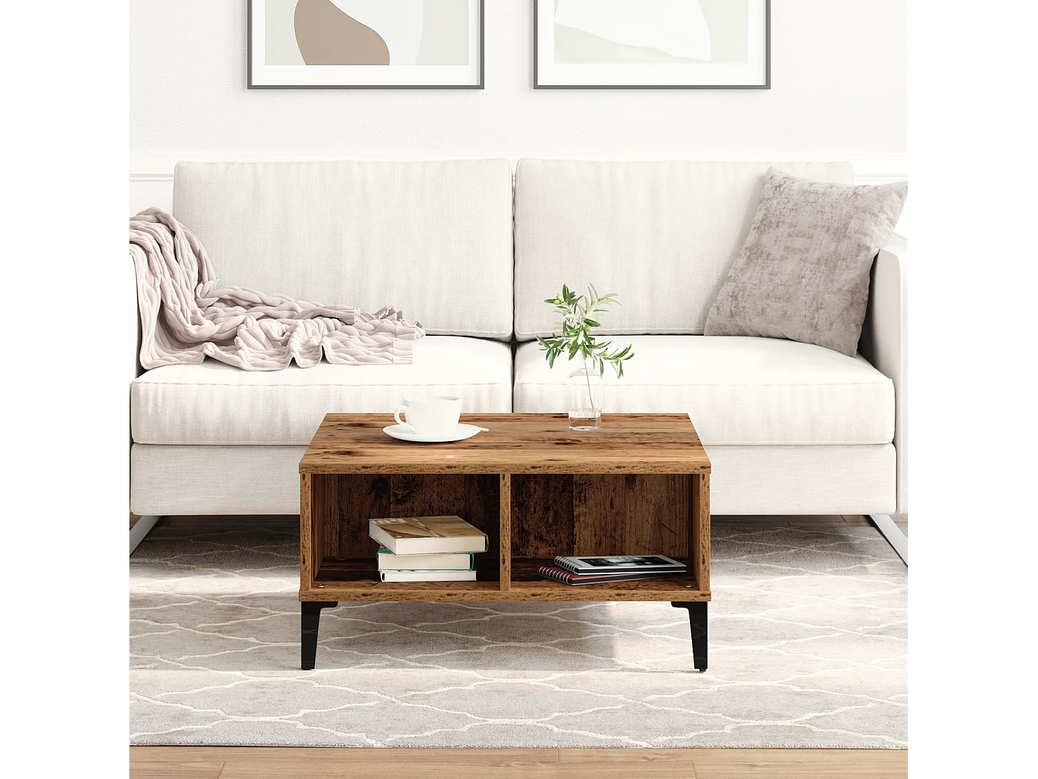 Table basse en vieux bois 60x60x30 cm en bois reconstitué