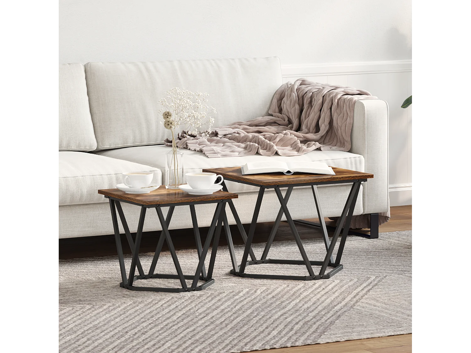 Ensemble de 2 tables d'appoint en chêne fumé en bois stratifié