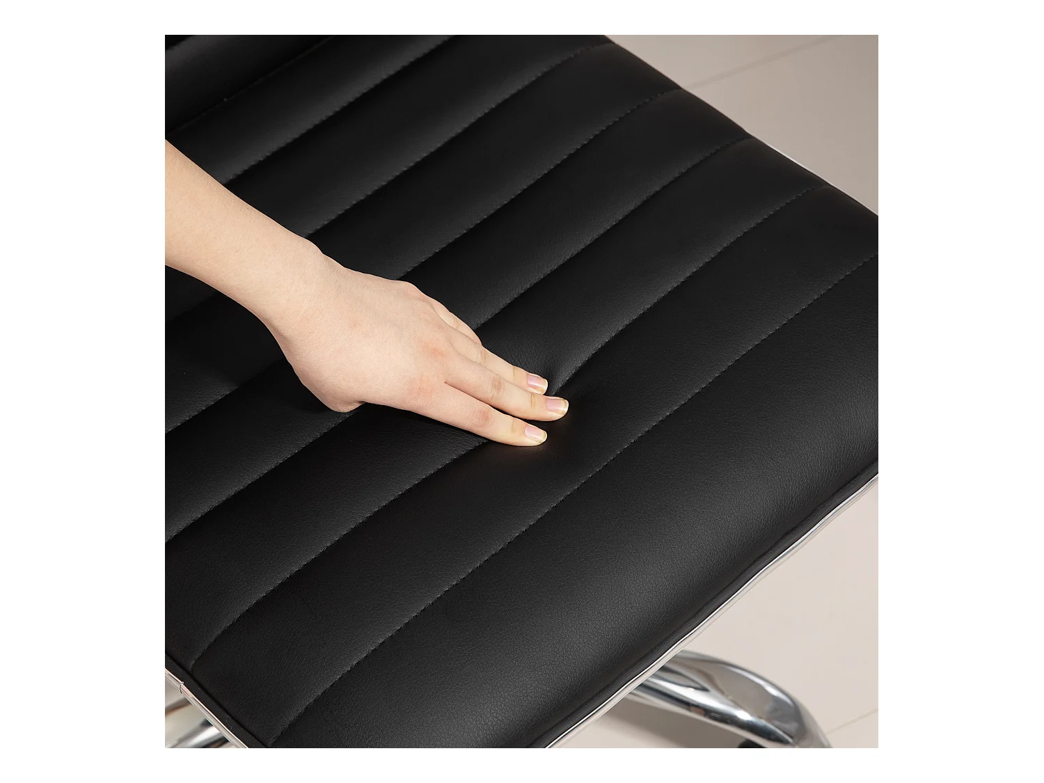 Fauteuil de bureau avec dossier, réglable en hauteur, cuir synthétique, noir (48x52x78-90cm)