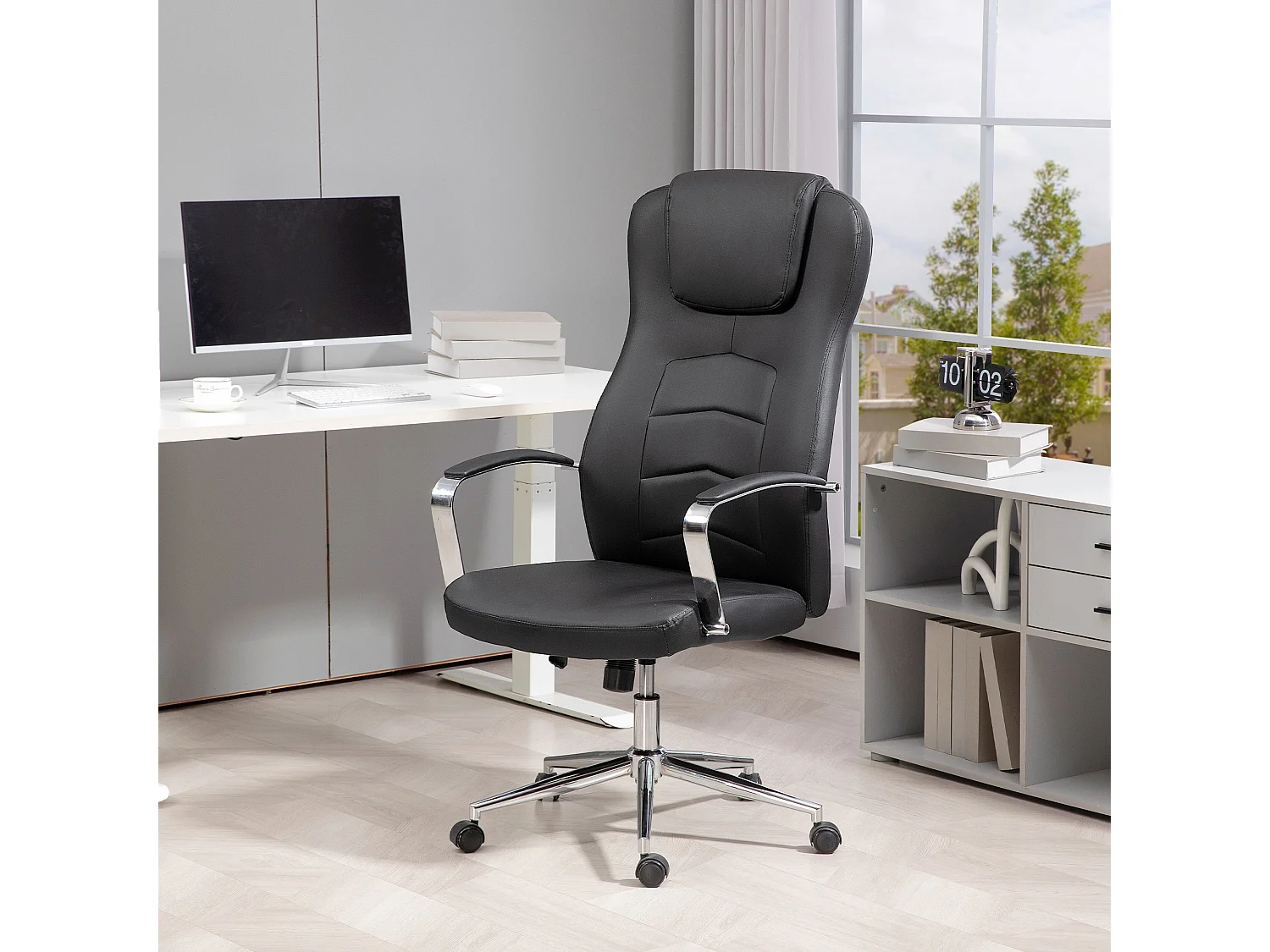 Fauteuil de bureau pivotant avec fonction bascule, simili cuir, réglable, noir (64x78x118-126cm)