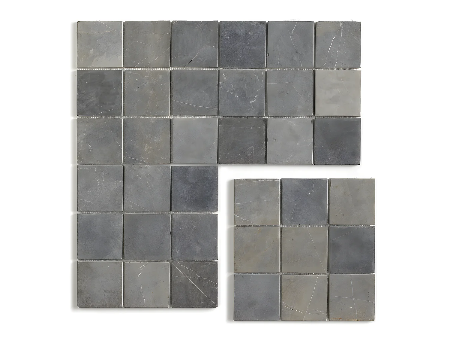 Carrelage mosaïque / Plaque de mosaïque mur et sol en marbre naturel coloris Gris argent - 30 x 30 cm
