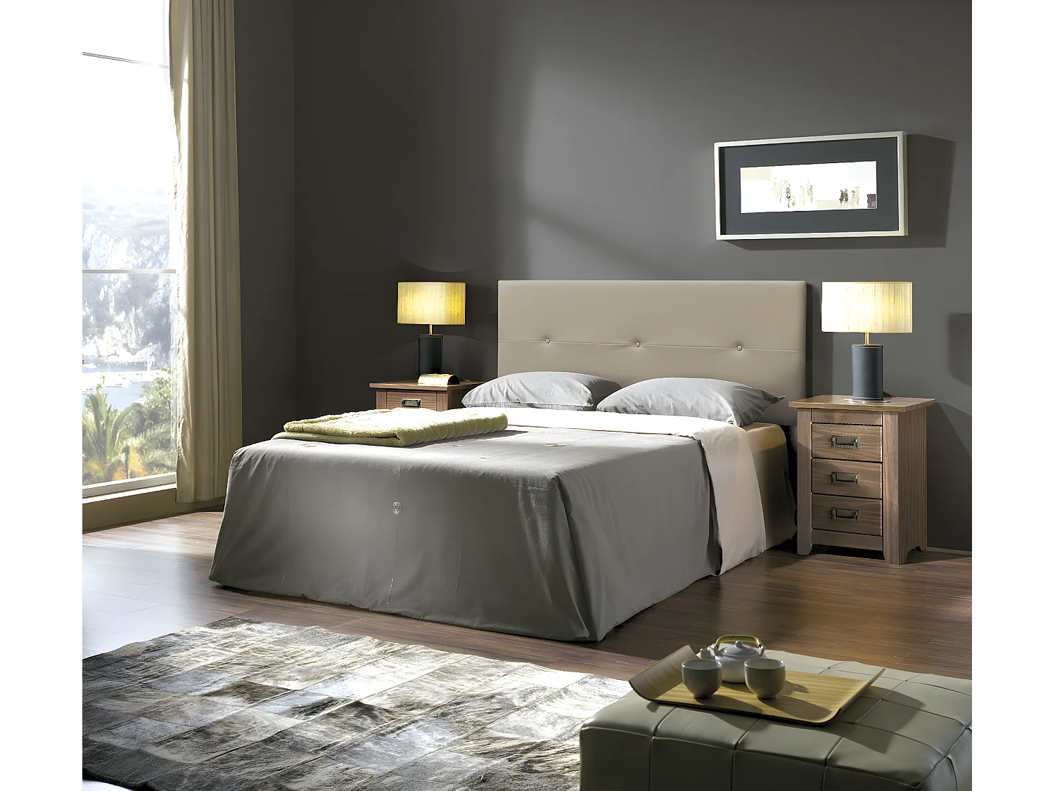 Table de chevet de 3 tiroirs coloris Noyer - longueur 45 x profondeur 38 x hauteur 50 cm